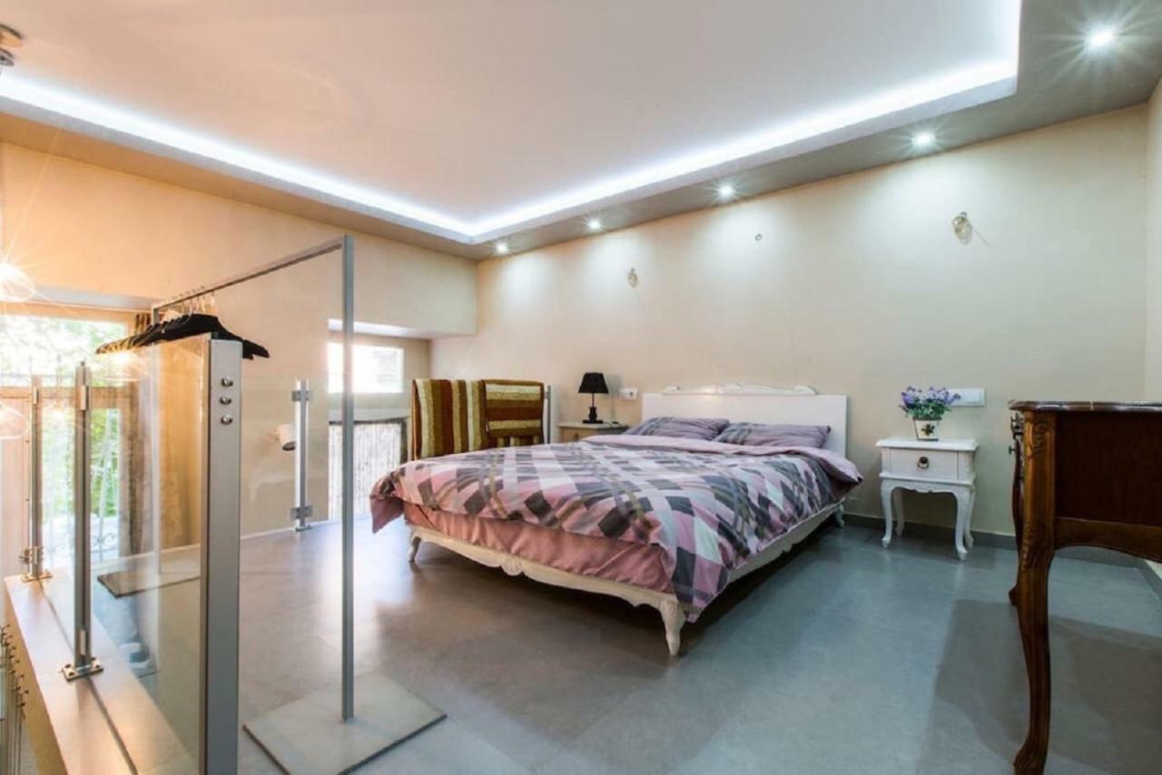 Nice Room Duplex Tbilisi Eksteriør billede